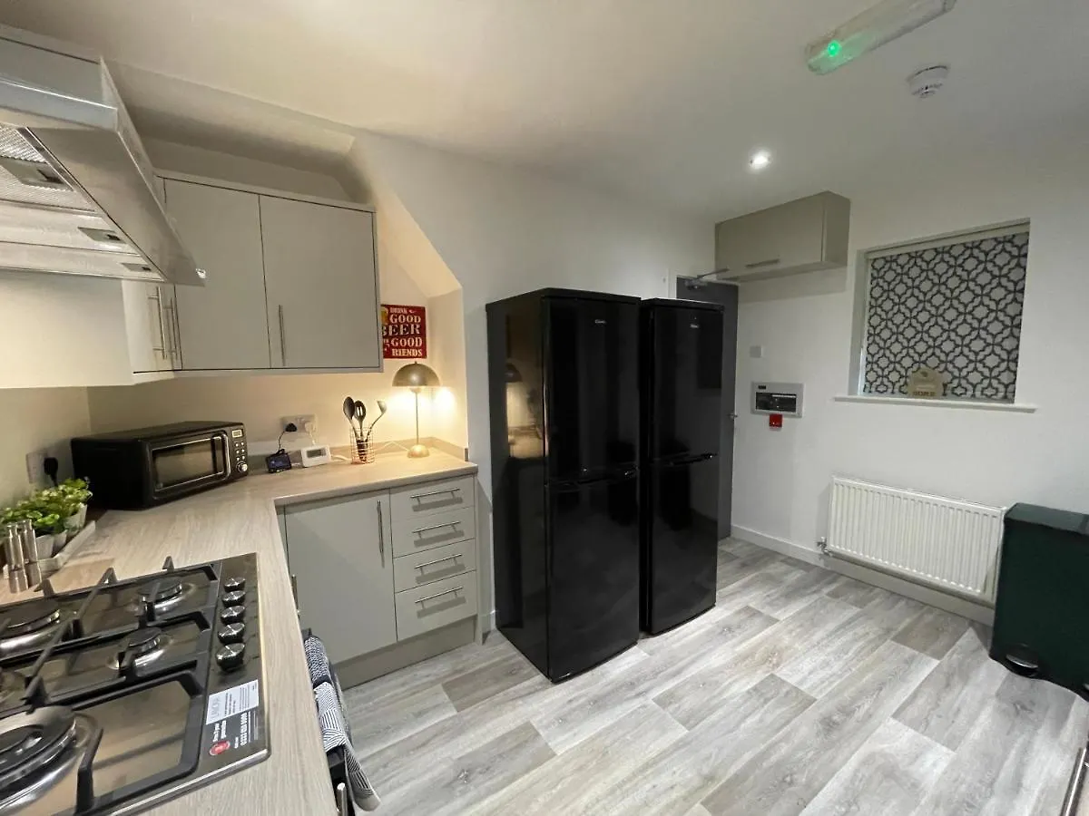 Affittacamere Boutique 5 Bed Home On Birdwell Road - Free Parking Sheffield