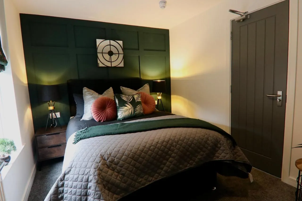 Boutique 5 Bed Home On Birdwell Road - Free Parking Sheffield 0*,