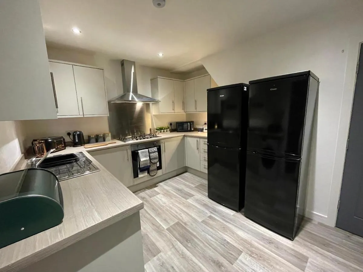 Boutique 5 Bed Home On Birdwell Road - Free Parking Σέφιλντ Πανσιόν