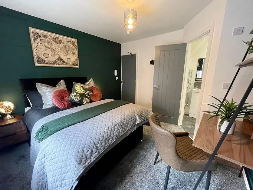Boutique 5 Bed Home On Birdwell Road - Free Parking Σέφιλντ 0*,  Ηνωμένο Βασίλειο